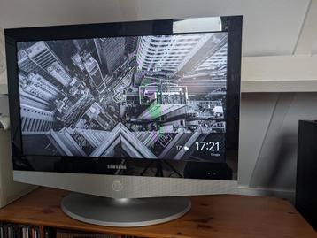 Goede Samsung TV 38inch beschikbaar voor biedingen