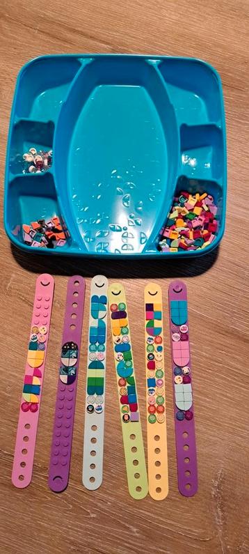 Lego dots set met 6 armbandjes beschikbaar voor biedingen