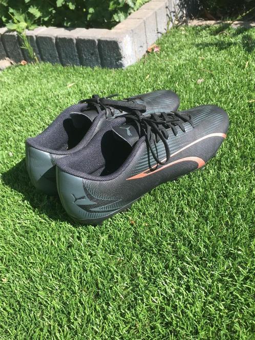 Voetbalschoenen Puma SU Ultra Maat 43 Noppen, Sport en Fitness, Voetbal, Nieuw, Schoenen, Maat XS of kleiner, Ophalen of Verzenden