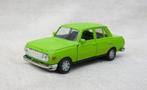 DDR Wartburg 353 1989. schaal 1/35, , made in China., Hobby en Vrije tijd, Modelauto's | Overige schalen, Ophalen of Verzenden