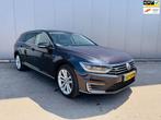 Volkswagen Passat Variant 1.4 TSI GTE Connected Series Plus, Auto's, Volkswagen, Gebruikt, Adaptive Cruise Control, Zwart, Hybride Elektrisch/Benzine