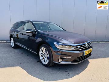 Volkswagen Passat Variant 1.4 TSI GTE Connected Series Plus  beschikbaar voor biedingen