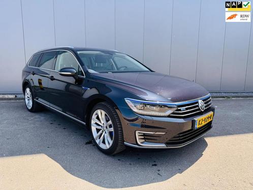 Volkswagen Passat Variant 1.4 TSI GTE Connected Series Plus, Auto's, Volkswagen, Bedrijf, Te koop, Passat, ABS, Achteruitrijcamera