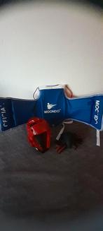 Taekwondo/Karate bescherming kit (helm + torso + lies), Sport en Fitness, Ophalen of Verzenden, Zo goed als nieuw, Boksbeschermers