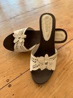 slippers - wit - maat 36 - ZGAN!, Slippers, Wit, Ophalen of Verzenden, Zo goed als nieuw