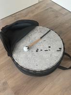 Grote trommel met hoes, Muziek en Instrumenten, Drumstellen en Slagwerk, Ophalen, Zo goed als nieuw, Overige merken