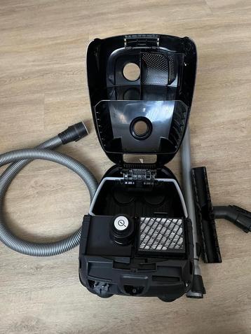 Titel: Bosch ProPower 4 stofzuiger – krachtig en in goede beschikbaar voor biedingen