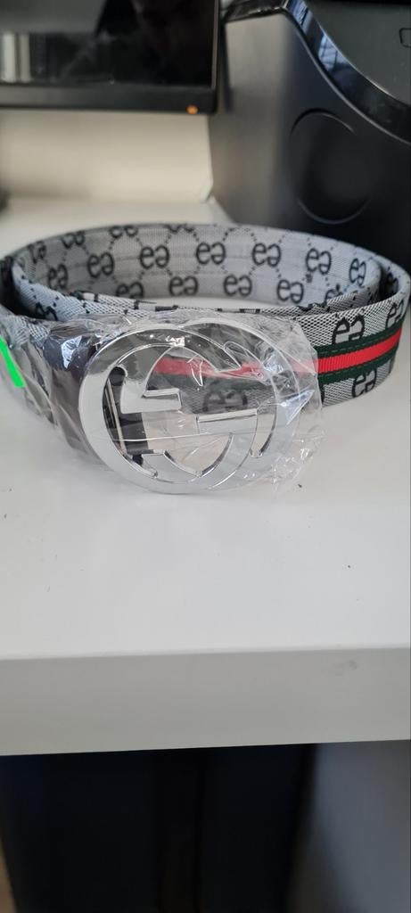 Stijlvolle riem met logo, 95 tot 105 cm, Nieuw, Ophalen of Verzenden, Gucci