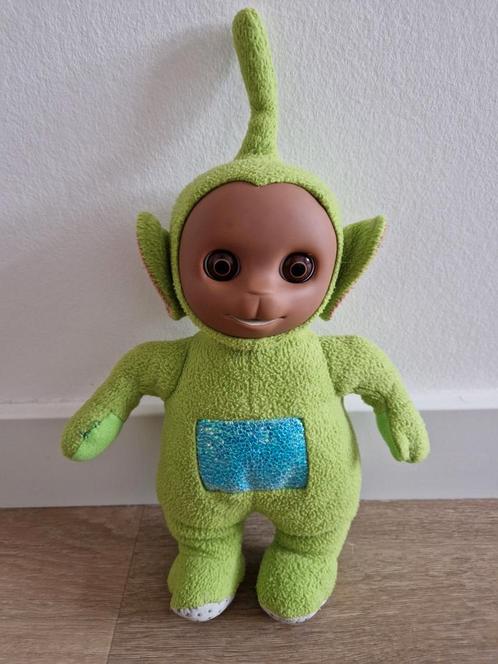 Knuffel Teletubbie Dispy groen ogen dicht 30 cm K7600, Kinderen en Baby's, Speelgoed | Knuffels en Pluche, Zo goed als nieuw, Overige typen