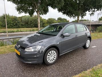Volkswagen GOLF 1.2 TSI COMFORT + STOELVERWARMING / DEALER O beschikbaar voor biedingen