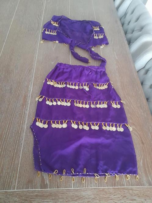Te koop meisjes buikdanseres pakje paars 134, Kinderen en Baby's, Carnavalskleding en Verkleedspullen, Zo goed als nieuw, Meisje