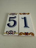 Huisnummers van steen nummer 1 en 5 10,5/5cm, Ophalen of Verzenden