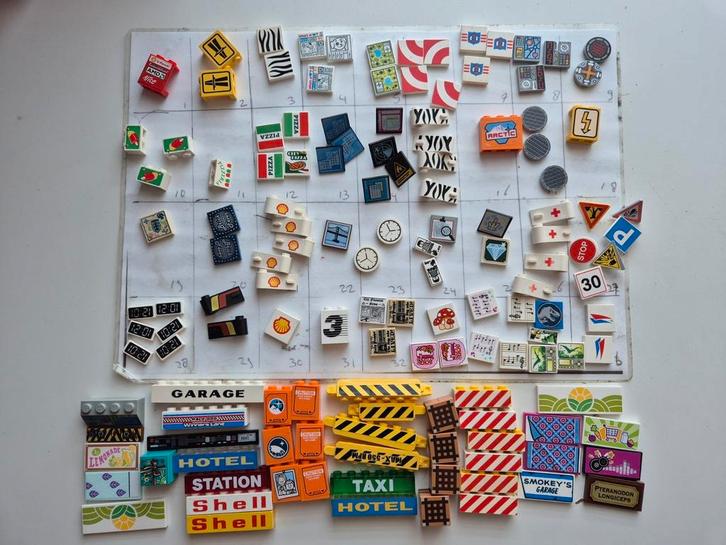 Lego onderdeel 4 vintage city shell klok artic bord computer, Kinderen en Baby's, Speelgoed | Duplo en Lego, Zo goed als nieuw