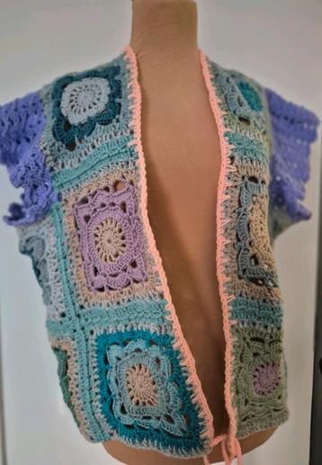 Handmade by greet  gilet vestjes  beschikbaar voor biedingen