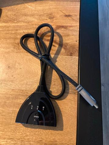 HDMI Schakelaar 3 naar 1 - Nieuwstaat beschikbaar voor biedingen