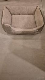 Nieuwe hondenmand 40 x 55 cm – niet gebruikt, Dieren en Toebehoren, Hondenmanden, Ophalen, Nieuw, Pluche