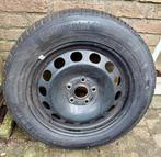 Vier velgen voor winterbanden, Auto diversen, Ophalen