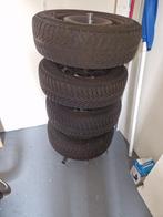 4 Winterbanden op stalen velg (o.a. Ford Fiesta), 14 inch, Gebruikt, 175 mm, Banden en Velgen