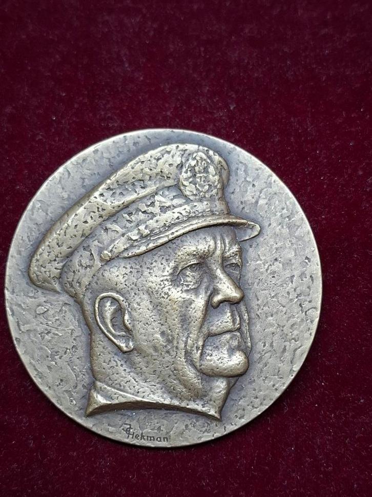 Medaille Admiraal Helfrich 1886-1962, Postzegels en Munten, Penningen en Medailles, Brons, Nederland, Ophalen of Verzenden