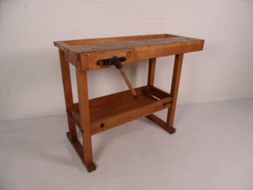 Vintage werkbank Nooit Gedacht beschikbaar voor biedingen