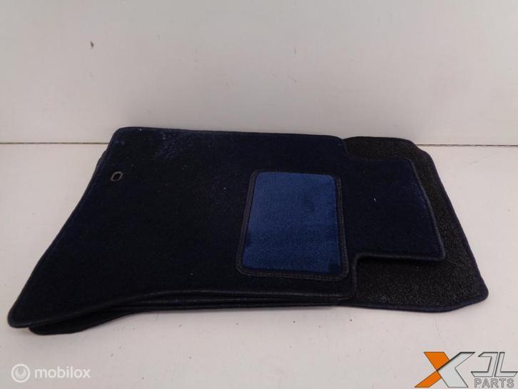 W124 MATTENSET NIEUW BLAUW, Auto-onderdelen, Interieur en Bekleding, Mercedes-Benz, Nieuw, Ophalen of Verzenden