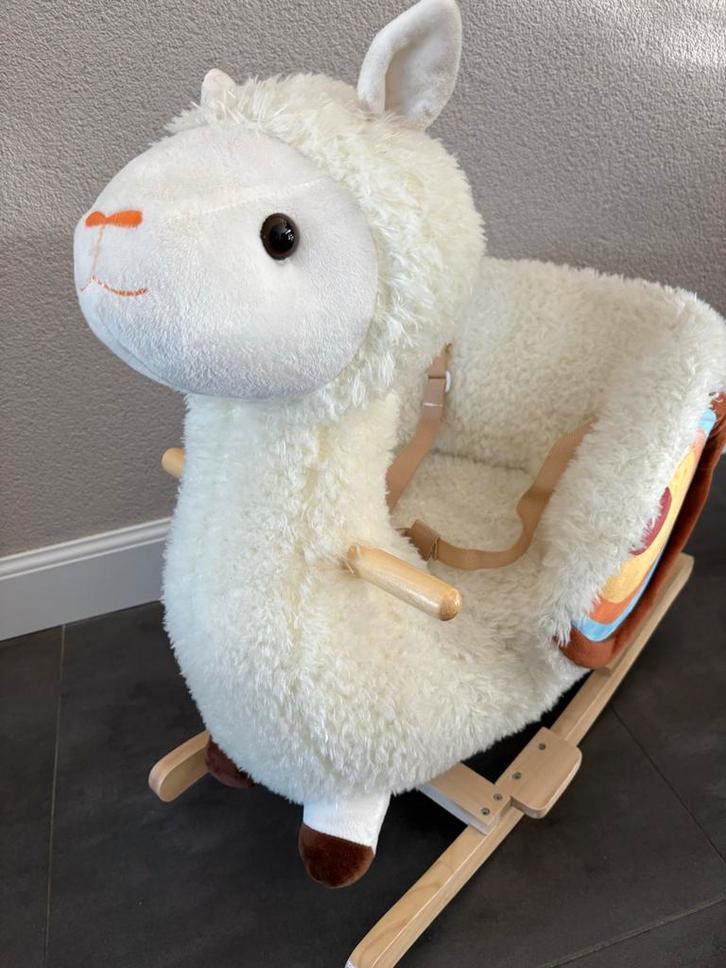 Schommel / hobbel dier ‘Lama’ - MamaLoes, Kinderen en Baby's, Speelgoed | Hobbelfiguren, Gebruikt, Ophalen