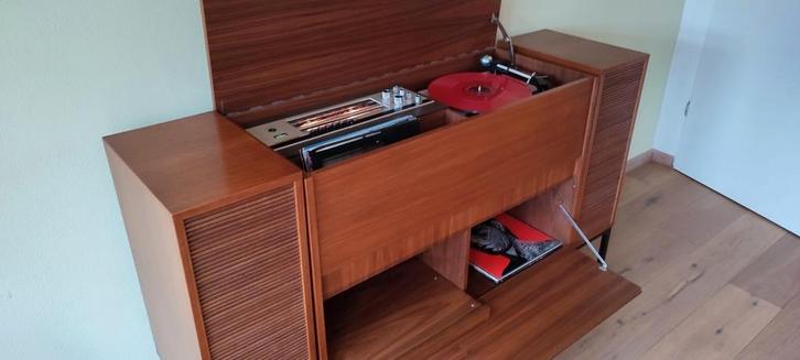 Radiomeubel Telefunken 2650 1966, uniek exemplaar, Antiek en Kunst, Antiek | Tv's en Audio, Ophalen