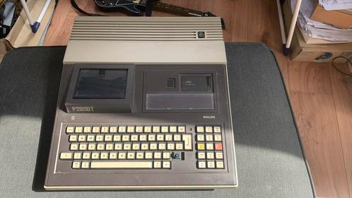 Philips P2000T met gebruikssporen, Computers en Software, Vintage Computers, Ophalen of Verzenden