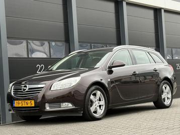 Opel Insignia SPORTS TOURER 1.4 Turbo Navi Clima (bj 2011) beschikbaar voor biedingen