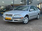 Volvo S40 1.8 Europa | Automaat | Nwe Distributie | Nwe Apk, Auto's, Volvo, 4 cilinders, 122 pk, 1783 cc, Sedan