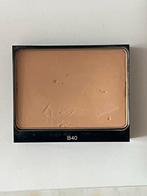 Chanel Ultra Le Teint Compact Foundation B40, Sieraden, Tassen en Uiterlijk, Uiterlijk | Cosmetica en Make-up, Gebruikt, Beige
