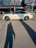 Mercedes E400 benzine wit metallic mat 4x4 luchtvering, Automaat, Leder, Overige kleuren, Vierwielaandrijving