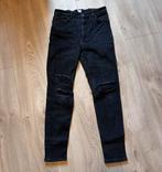 Bershka high waisted ripped jeans maat 40, Ophalen of Verzenden, Zo goed als nieuw, Blauw, W30 - W32 (confectie 38/40)