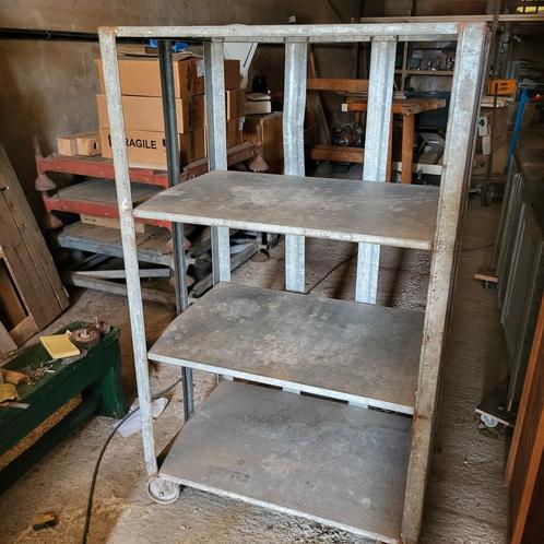 Industriële kast, eierkar, Antiek en Kunst, Curiosa en Brocante, Ophalen