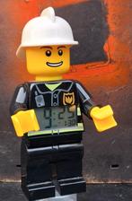 LEGO. Brandweerman wekker. 24 cm., Kinderen en Baby's, Speelgoed | Duplo en Lego, Ophalen, Zo goed als nieuw, Lego