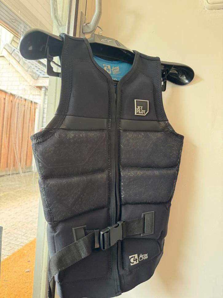 Jetpilot Impact Vest NIEUW maat M valt als S, Watersport en Boten, Watersportkleding, Zo goed als nieuw, Reddingsvest of Zwemvest
