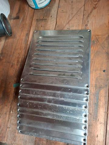 Boot Ventilatie Rooster - Gebruikt beschikbaar voor biedingen