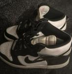 Nike dunk high PANDA maat 36,5, Kleding | Dames, Schoenen, Verzenden, Zo goed als nieuw, Zwart, Sneakers of Gympen