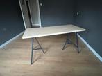 IKEA bureau met schragen, Ophalen, Kunststof, Gebruikt, 100 tot 150 cm
