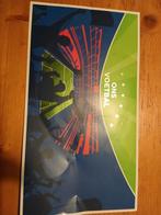 Xl sticker plus ons voetbal, Plus, Ophalen of Verzenden