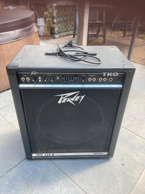 Peavey TKO 115 S Basversterker, Muziek en Instrumenten, Versterkers | Bas en Gitaar, Gebruikt, Basgitaar, 100 watt of meer, Ophalen