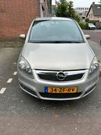 Opel Zafira 1.8 2008 Grijs, Auto's, Opel, 74 €/maand, 4 cilinders, Origineel Nederlands, 1200 kg