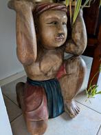 Tk oud handgesneden houten beeld / planten tafeltje., Antiek en Kunst, Kunst | Beelden en Houtsnijwerken, Ophalen of Verzenden