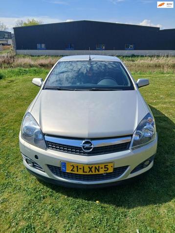 Opel Astra TwinTop 1.6 Enjoy beschikbaar voor biedingen