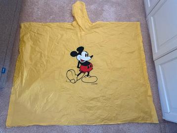 Mickey Mouse poncho beschikbaar voor biedingen