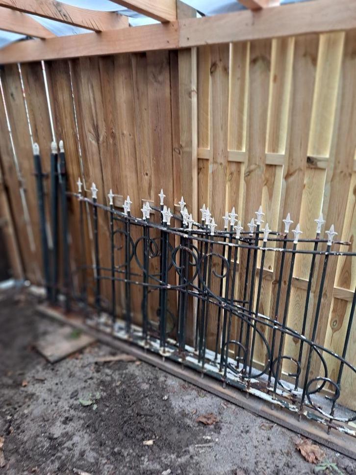 sierhekwerk, Tuin en Terras, Tuinhekken en Hekwerk, Gebruikt, Sierhekwerk, IJzer, Met poort, Ophalen