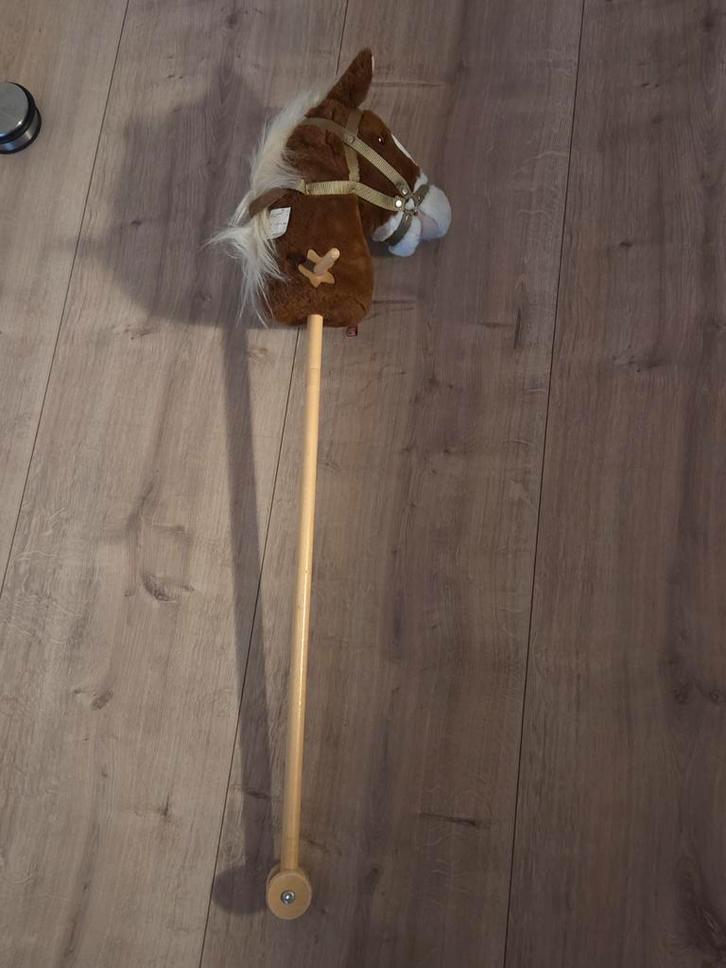 Stokpaardje met Geluid - Klaar voor Avontuur!, Kinderen en Baby's, Speelgoed | Buiten | Voertuigen en Loopfietsen, Gebruikt, Overige typen