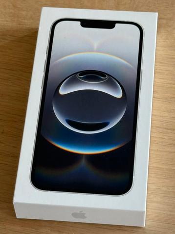 Gloednieuwe iPhone 16e White 128GB, geseald in de doos! beschikbaar voor biedingen