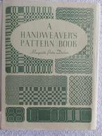 A Handweaver's Pattern Book., Boeken, Overige Boeken, Knutselen  weefen handwerken, Ophalen of Verzenden, Zo goed als nieuw