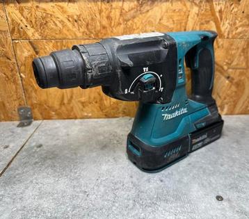 Makita DHR242 18V LXT SDS Plus boorhamer met 5.0Ah accu beschikbaar voor biedingen